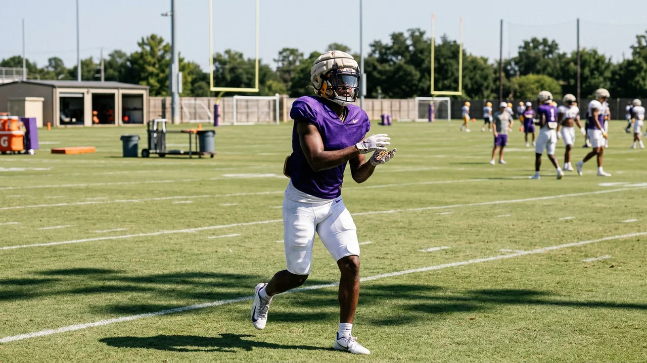 LSU and SEC and Zxavian Harris transfer news